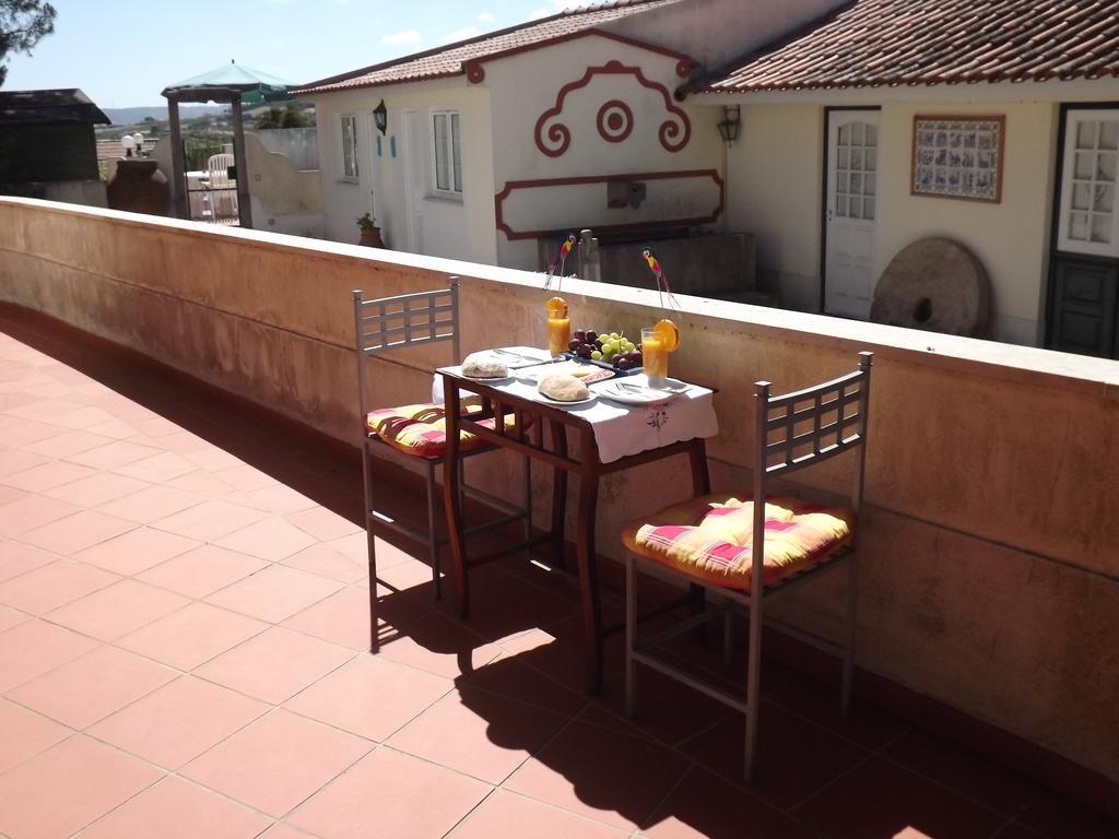 Pegada Real Bed & Breakfast Obidos Exterior photo